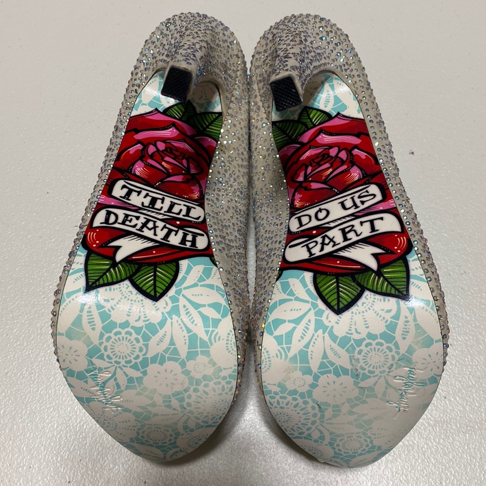 COPY - Taylor says until death do us part size 6.5